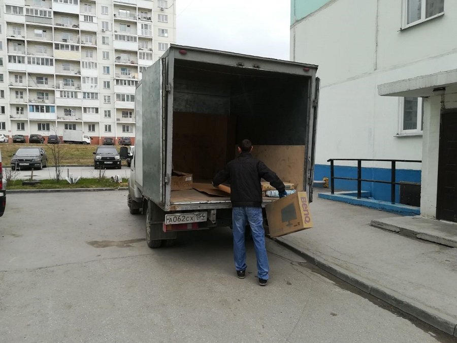 Услуги грузчиков и вывоз мусора(хлама)